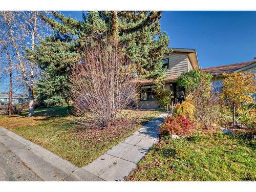 14 Midridge Gardens Se, Calgary, AB - Outdoor