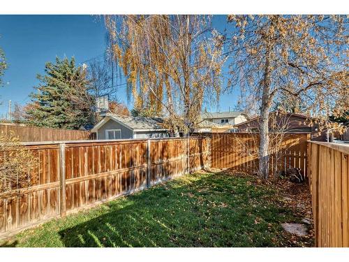 14 Midridge Gardens Se, Calgary, AB - Outdoor