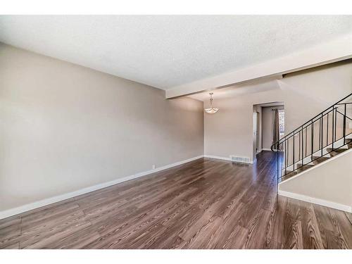 14 Midridge Gardens Se, Calgary, AB - Indoor Photo Showing Other Room