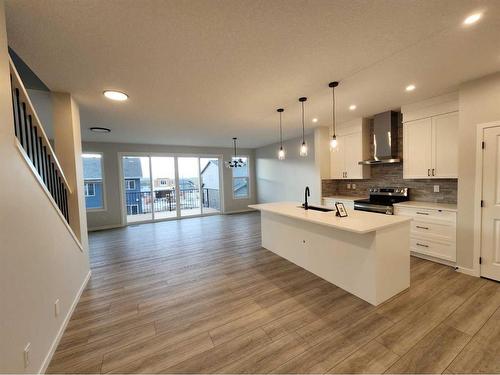 26 Lucas Place Nw, Calgary, AB - Indoor