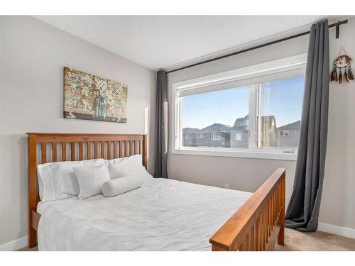 53 Homestead Boulevard Ne, Calgary, AB - Indoor Photo Showing Bedroom