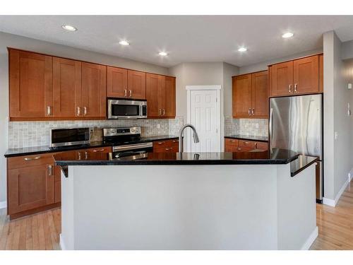 161 Citadel Ridge Close Nw, Calgary, AB - Indoor Photo Showing Kitchen With Stainless Steel Kitchen