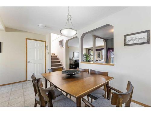 375 Coventry Road Ne, Calgary, AB - Indoor Photo Showing Dining Room