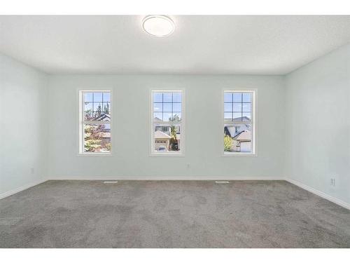 400 Kincora Drive Nw, Calgary, AB - Indoor Photo Showing Other Room