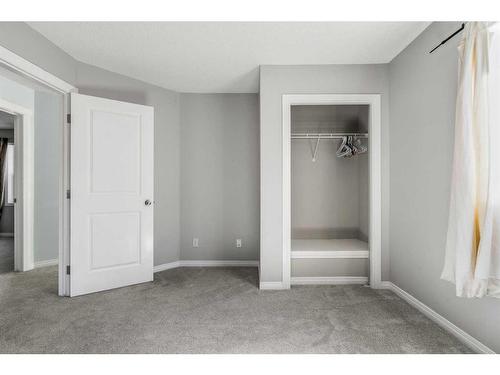 400 Kincora Drive Nw, Calgary, AB - Indoor Photo Showing Other Room