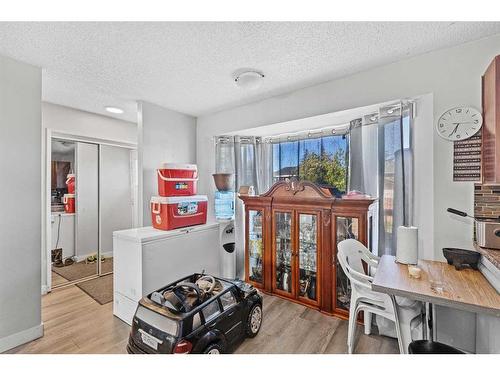 42 Templeby Way Ne, Calgary, AB - Indoor