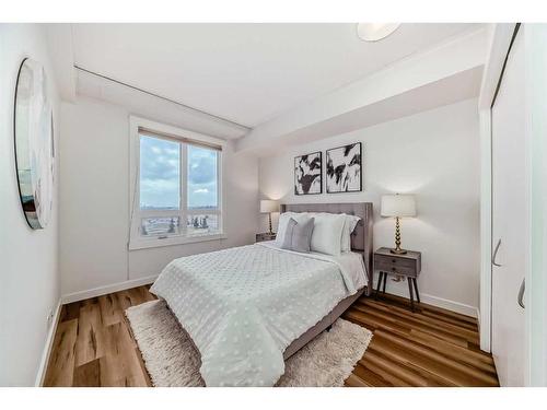 1107-8710 Horton Road, Calgary, AB - Indoor Photo Showing Bedroom