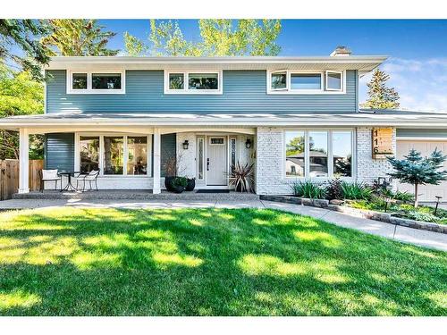 116 Canterbury Place Sw, Calgary, AB - Outdoor With Deck Patio Veranda With Facade