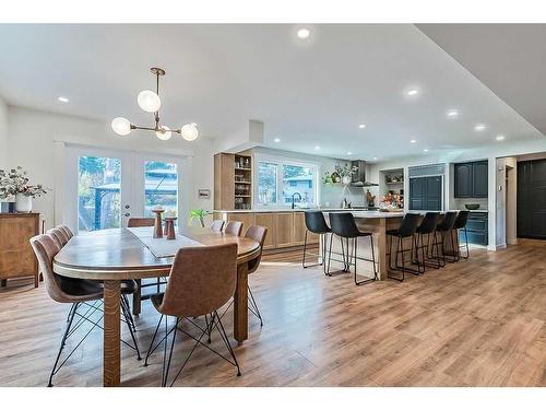 116 Canterbury Place Sw, Calgary, AB - Indoor Photo Showing Dining Room