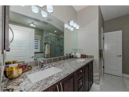 13 Savanna Green Ne, Calgary, AB - Indoor Photo Showing Bathroom