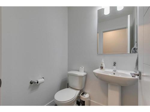 400 Seton Passage Se, Calgary, AB - Indoor Photo Showing Bathroom