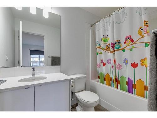 400 Seton Passage Se, Calgary, AB - Indoor Photo Showing Bathroom