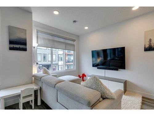 400 Seton Passage Se, Calgary, AB - Indoor Photo Showing Living Room