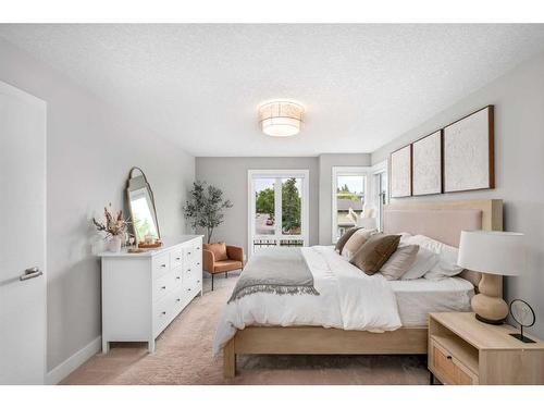 2343 22 Avenue Sw, Calgary, AB - Indoor Photo Showing Bedroom