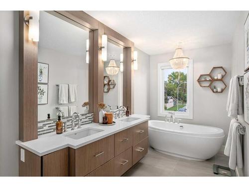 2343 22 Avenue Sw, Calgary, AB - Indoor Photo Showing Bathroom