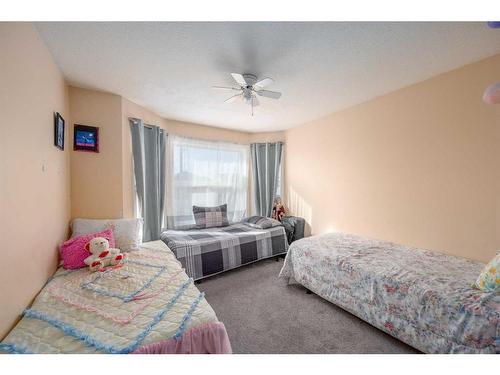 41 Martinvalley Place Ne, Calgary, AB - Indoor Photo Showing Bedroom