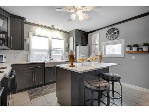 429 1 Street South, Vulcan, AB - Indoor Photo Showing Kitchen