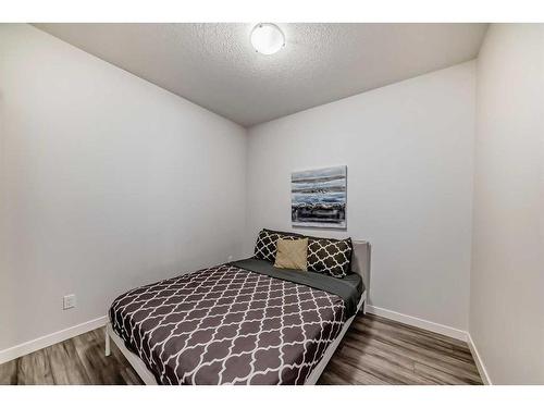 305-138 Sage Valley Common Nw, Calgary, AB - Indoor Photo Showing Bedroom