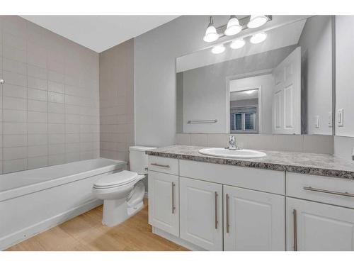 10530 Cityscape Drive Ne, Calgary, AB - Indoor Photo Showing Bathroom