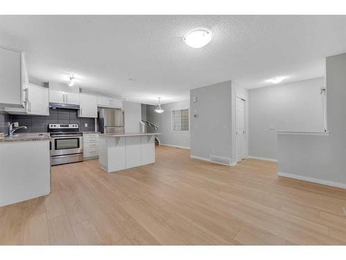 10530 Cityscape Drive Ne, Calgary, AB - Indoor Photo Showing Kitchen With Stainless Steel Kitchen