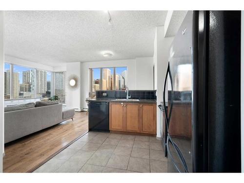 802-1053 10 Street Sw, Calgary, AB - Indoor