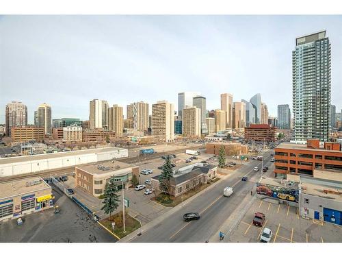 802-1053 10 Street Sw, Calgary, AB - Outdoor With View