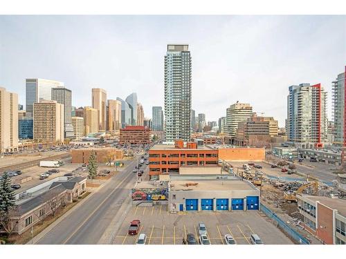 802-1053 10 Street Sw, Calgary, AB - Outdoor With View