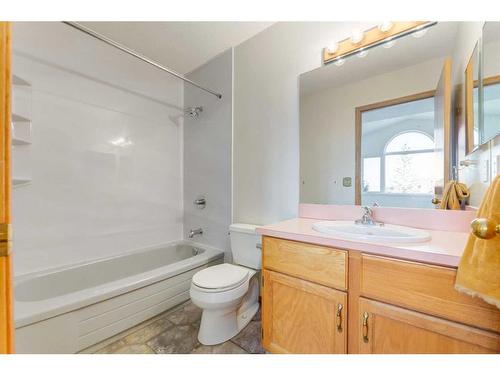 220 Hawksbrow Drive, Calgary, AB - Indoor Photo Showing Bathroom