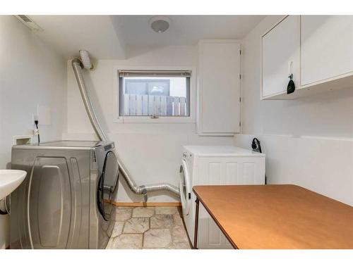 220 Hawksbrow Drive, Calgary, AB - Indoor Photo Showing Laundry Room