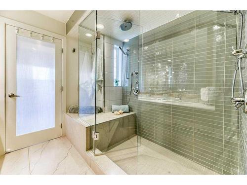 176 Cove Crescent, Chestermere, AB - Indoor Photo Showing Bathroom