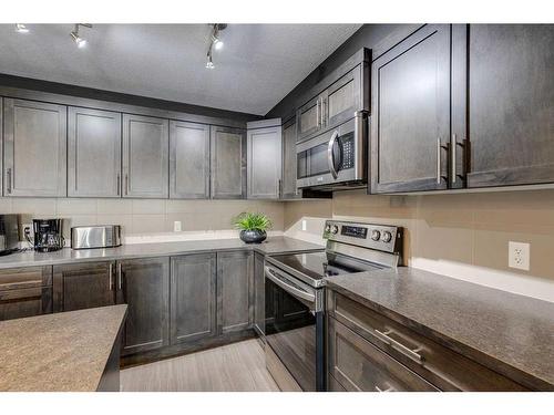 308 Redstone View Ne, Calgary, AB - Indoor Photo Showing Kitchen