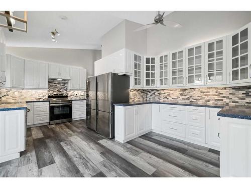 100 Ranch Estates Drive Nw, Calgary, AB - Indoor Photo Showing Kitchen With Upgraded Kitchen