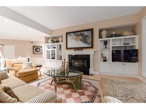 331 Diamond Willow Point, Rural Rocky View County, AB - Indoor Photo Showing Living Room With Fireplace