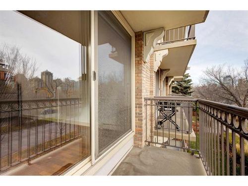 303-1420 Memorial Drive Nw, Calgary, AB - Outdoor With Balcony With Exterior