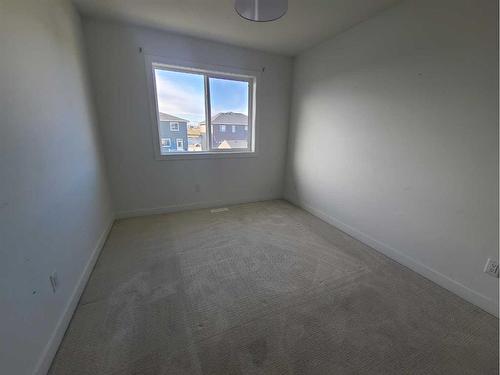 117 Dawson Circle, Chestermere, AB - Indoor Photo Showing Other Room