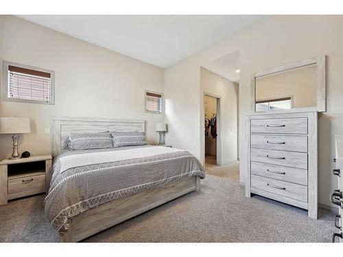 241 Mahogany Parade Se, Calgary, AB - Indoor Photo Showing Bedroom