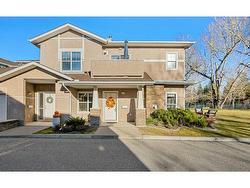 51 Parkridge View SE Calgary, AB T2J 7G7