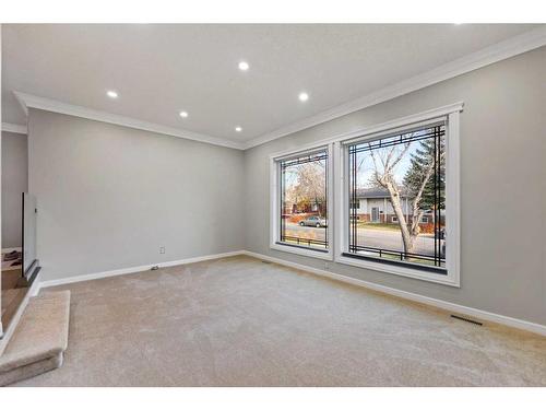 360 Templeside Circle Ne, Calgary, AB - Indoor Photo Showing Other Room