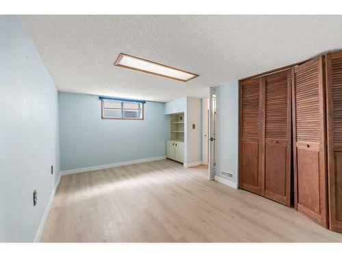 360 Templeside Circle Ne, Calgary, AB - Indoor Photo Showing Other Room