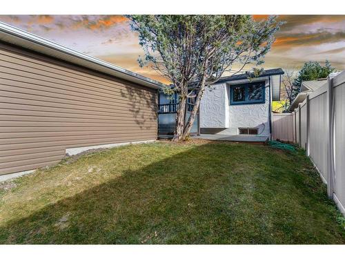 360 Templeside Circle Ne, Calgary, AB - Outdoor