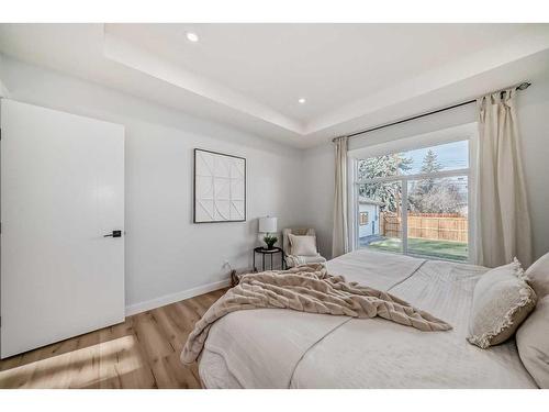 38 Armstrong Crescent Se, Calgary, AB - Indoor Photo Showing Bedroom