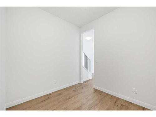 215 Dawson Harbour Court, Chestermere, AB - Indoor Photo Showing Other Room