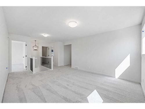 215 Dawson Harbour Court, Chestermere, AB - Indoor Photo Showing Other Room