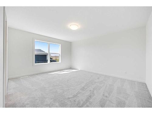 215 Dawson Harbour Court, Chestermere, AB - Indoor Photo Showing Other Room