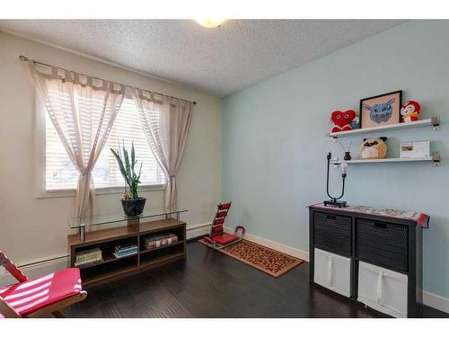 204-4455C Greenview Drive Ne, Calgary, AB - Indoor