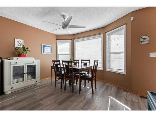 172 Cramond Crescent Se, Calgary, AB - Indoor Photo Showing Dining Room