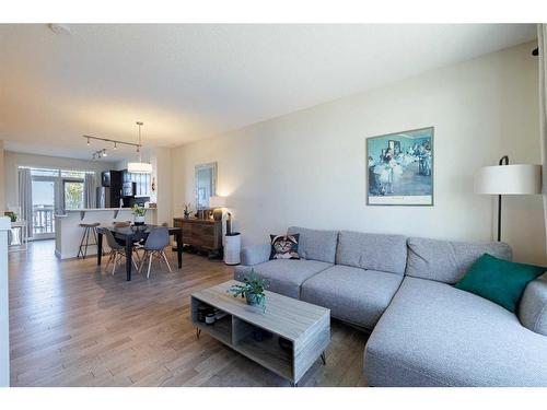 222 Nolanfield Villas Nw, Calgary, AB - Indoor Photo Showing Living Room