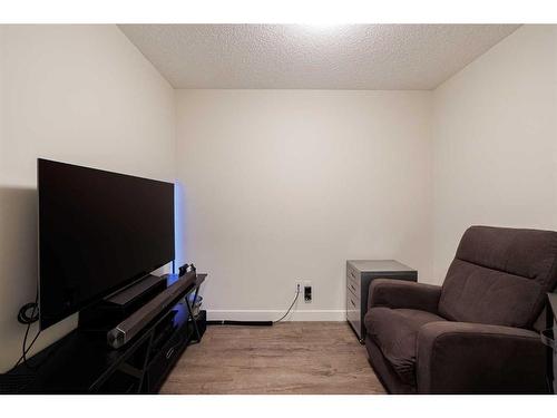 222 Nolanfield Villas Nw, Calgary, AB - Indoor