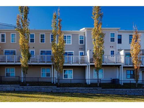 222 Nolanfield Villas Nw, Calgary, AB - Outdoor With Facade