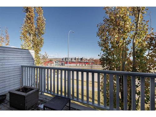 222 Nolanfield Villas Nw, Calgary, AB - Outdoor